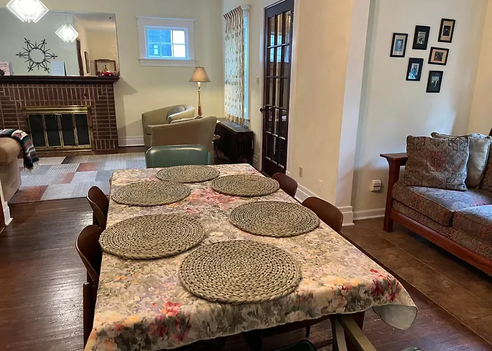 Whirlpool Cottage