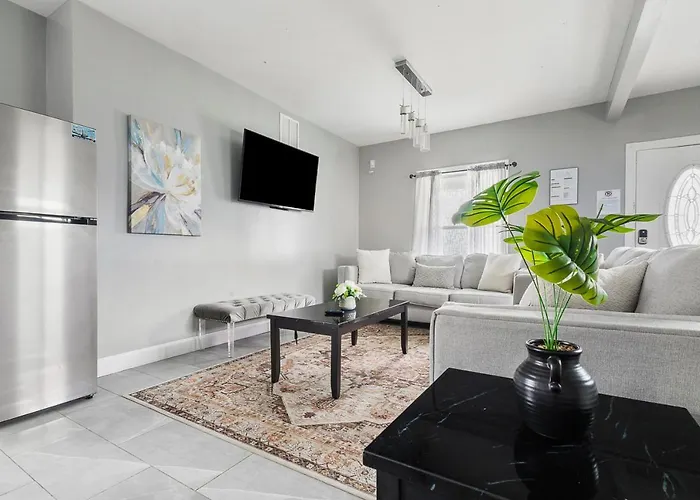 Lovely 4Br Near The Falls And Casino